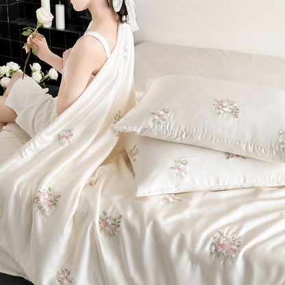 Luxury Cooling Silk Comforter Set